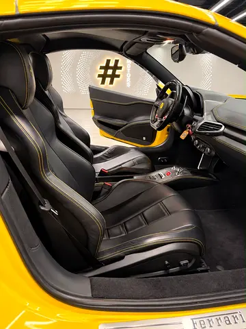 2013 Ferrari 458 SPIDER — миниатюра 13