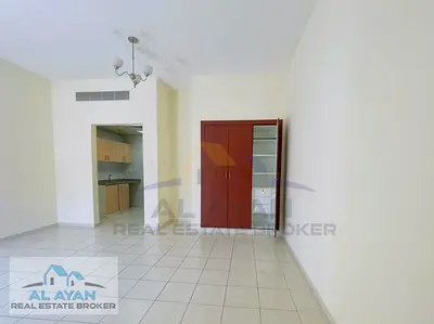 STUDIO WITH BALCONY FOR RENT IN SPAIN CLUSTER