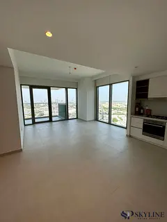 Spacious Layout | High Floor | Ready To Move