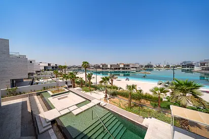 Calia | Directly on Lagoon | Waterfront Living