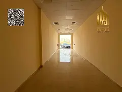 Spacious Shop for Rent – Retail or Office Use