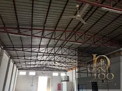 5,000 sq. ft. warehouse with 65 KVA electricity in Umm Al Thoob.