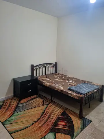 Double bed fram only. No matress. 120x190