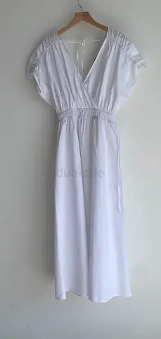 NEW - Zara - White V-neck Midi Dress with Elastic Waist, Short Sleeves