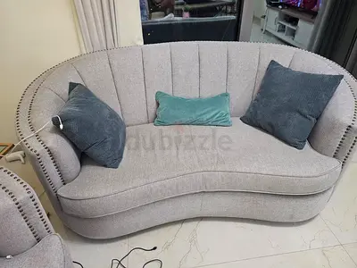 Curved 3-seater Sofa in Light Grey with Cushions - Good Condition