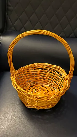 Woven wicker / willow basket / straw brown