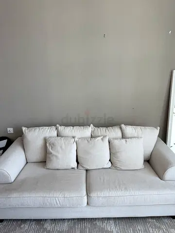 White sofa from “the one”