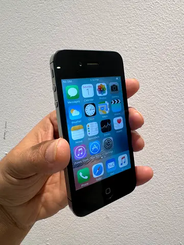 Apple IPhone 4s Old school