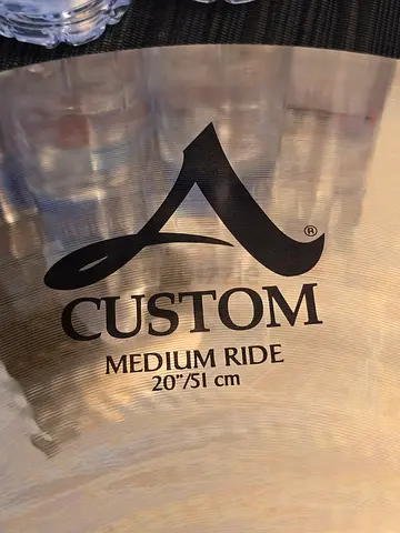 Zildjian A Custom 20 inch Medium Ride Brand New