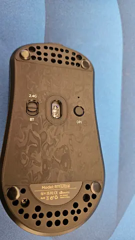 R11 ultra mouse attack shark