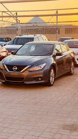 2016  Nissan Altima SL full options