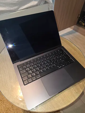 Mac book pro M4 14" 16GB RAM 500GB storage new.