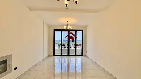 Brand new unit / with wadrobes /open view balcony / ready move unit