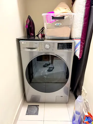 LG washing machine & dryer