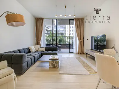 Modern Finishing | Huge Layout | JVC