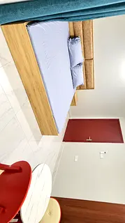 PRIVATE ROOM WITH ATTACHED  BATHROOM  - 2 Executive  Batchlor's or 1 Couple -New Muwailah Commercial