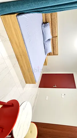PRIVATE ROOM WITH ATTACHED BATHROOM - 2 Executive Batchlor's or 1 Couple -New Muwailah Commercial