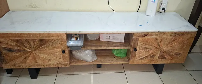 Solid Wood TV Cabinet / Marble Top Entertainment Unit with Carved Doors