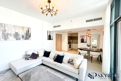 Spacious Layout I Vacant I Community View