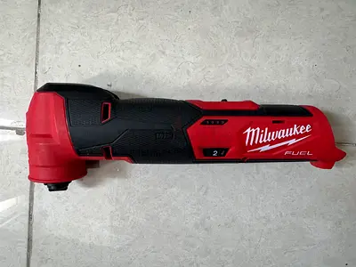 Milwaukee M12 FUEL M12 FMT – Cordless Oscillating Multi Tool