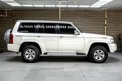 2023 Nissan PATROL SAFARI 照片 4