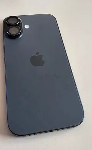 iPhone 17