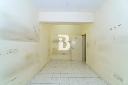 DIP1 Labour Camp for Sale (No Agents)