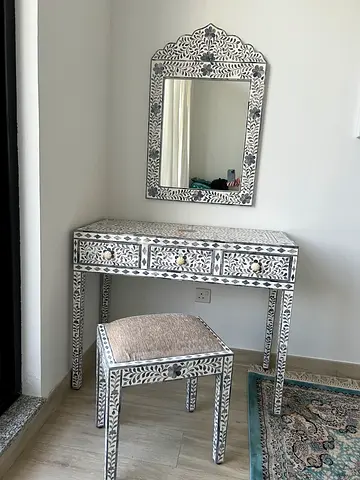 Vanity Dressing Table & Stool & Mirror. Floral Bone Inlay. Blue