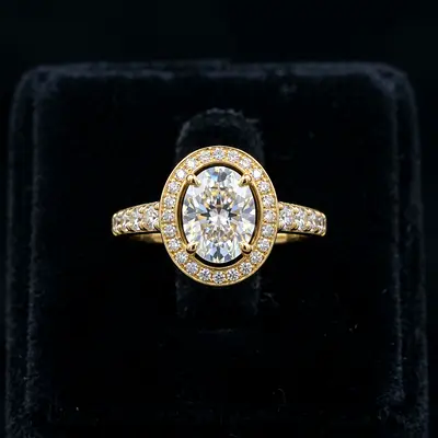 Stunning 1.27 CT Oval Diamond Halo Ring in 18K Yellow Gold – IGI Certified