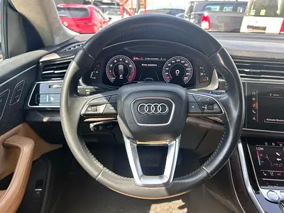 2019 AUDI Q8 — фото 9