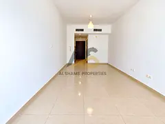 Spacious Studio | Balcony | City & Street View | Parking