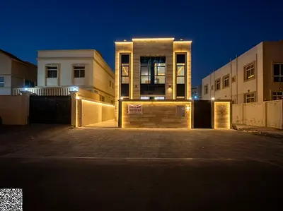 فيلا فاخرة بمساحة 4,500 قدم² – طابقين وروف بالقرب من مدرسة ودلم بارك