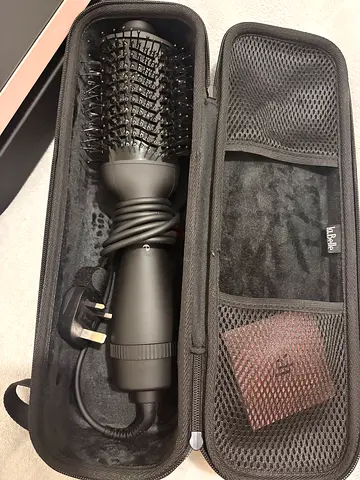 La Belle hairdryer