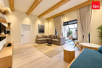 Fully Upgraded | Spacious | Vacant | Furnished