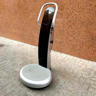 Sonix vibrating machine