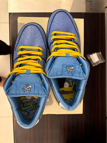 Nike SB Dunk Low "Powerpuff Girls- Bubbles"