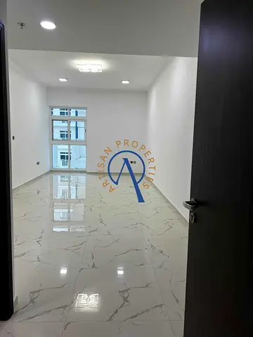 NO COMMISSION | READY TO MOVE | CLOSED KITCHEN