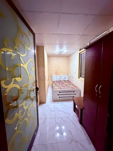 Executive Partition Half Room Available for Rent Rawda 2 Ajman