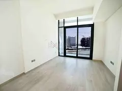 Vacant Studio | Boulevard View | Well Maintained