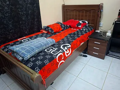 Single bed for SALE IMMEDIATELY