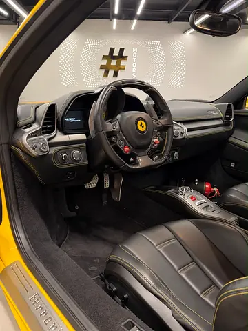 2013 Ferrari 458 SPIDER — миниатюра 17