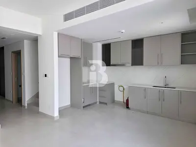 Investor Opportunity| Tenanted 3-Bed plus Maid