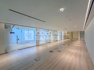 Half Floor | Fitted & Partitioned | High Floor