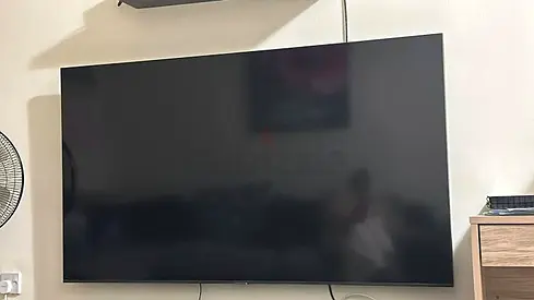 Samsung 55' full HD TV not smart