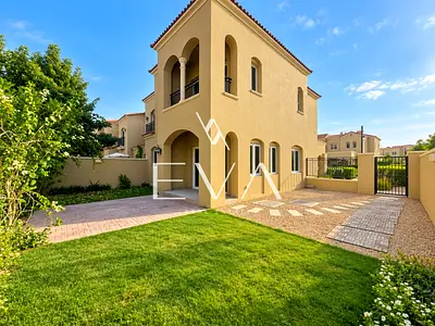 UNFURNISHED | WELL MAINTAINED | VACANT