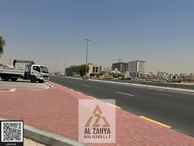 HOT DEAL "NEAR MASJID TOWNHOUSE LAND NEAR PARK AND MASJID ! " || "LIMITED TIME OFFER " || NEAR PARK || DIRECT ACCESS FROM MAIN ROAD ! || AL YASMEEN