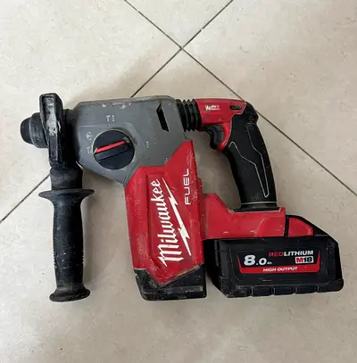 **Milwaukee M18 FUEL SDS\-Plus Rotary Hammer – With or Without Battery**