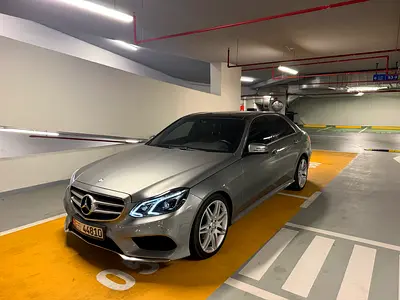 Mercedes-Benz E-Class 2014 E 300 GCC. Full service history