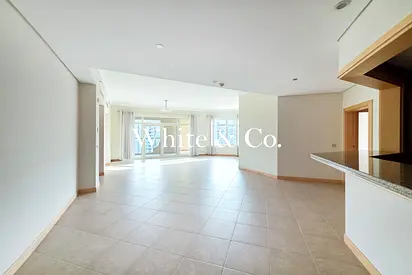 Beach Access | High Floor | Chiller Free