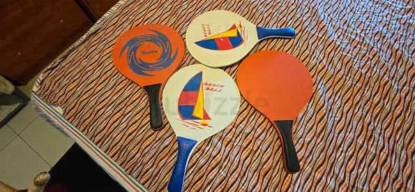 Set of 4 Vintage Wooden Beach Rackets / Paddle Ball - Retro Decor